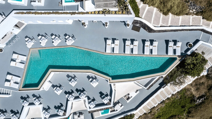 Grace Hotel, Auberge Resorts Collection